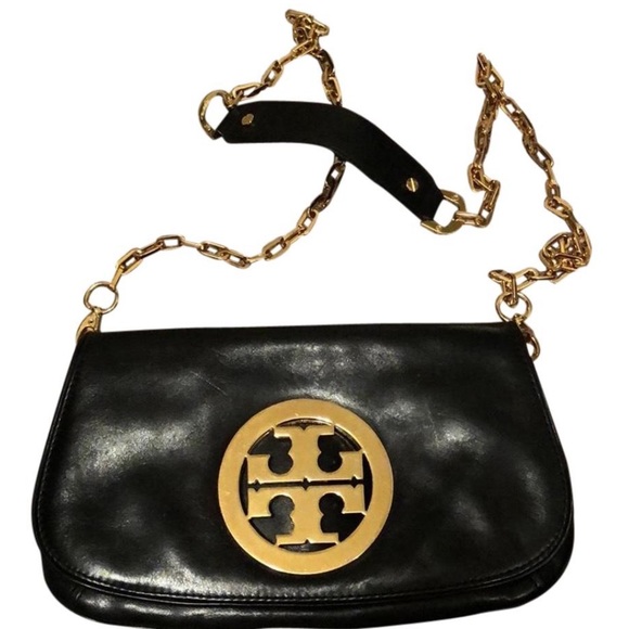 Tory Burch Handbags - Tory Burch Logo Clutch